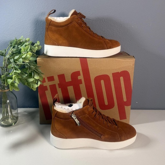 Fit Flop woman's Brown High-Top Sneakers - Picture 3 of 6